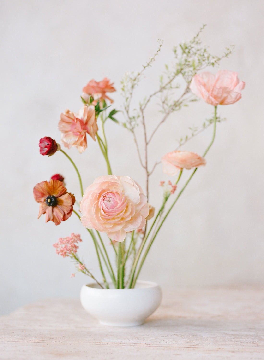 6 Easy Steps to Create Gorgeous Flower Arrangements at Home